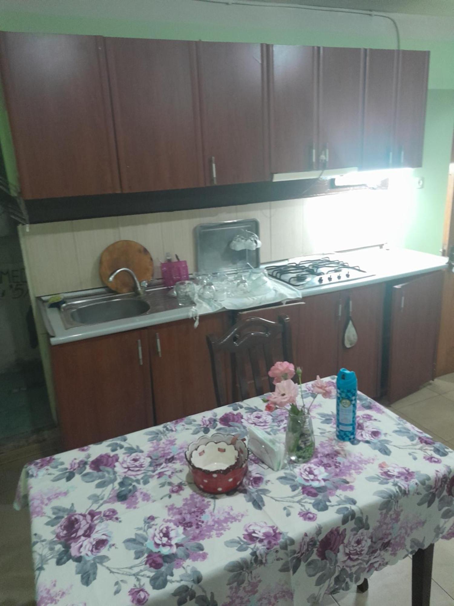 Apartamento Nino And Ali Batumi Exterior foto